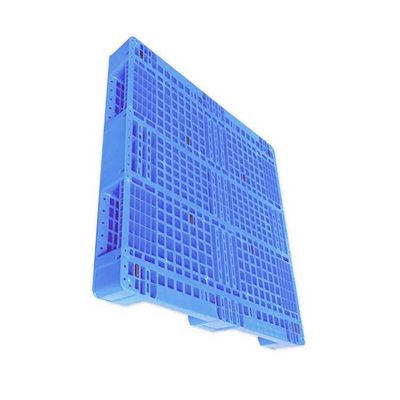 43.3X43.3 'Biru 5000Kg PE Stackable Plastic Pallet Untuk Penyimpanan Logistik